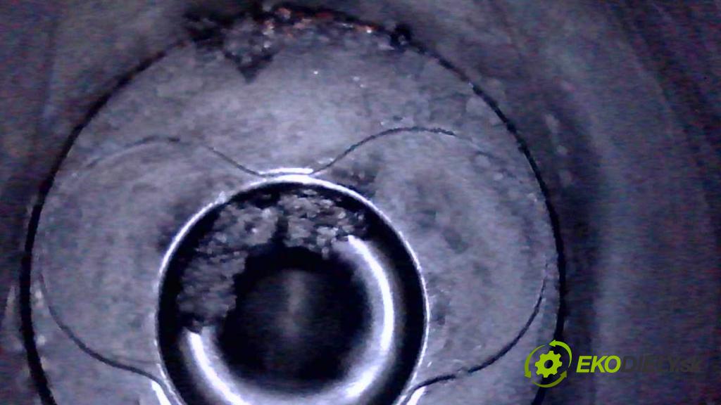 Audi A4 B7 2004-2008 1.9 TDI 116 HP manual 85 kW 1896 cm3 5- motor diesla BKE