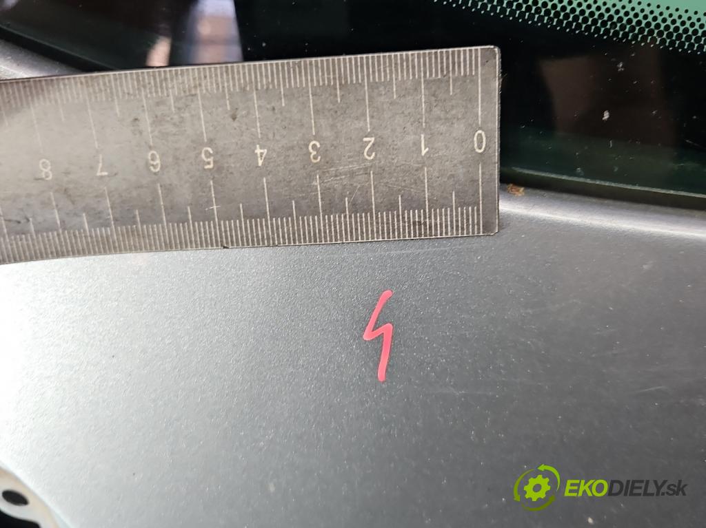 Ford S-max 06-15 2.0 16V 145 hp manual 107 kW 1999 cm3 5- zadní kufrové dveře  (Zadní kapota (kufr))