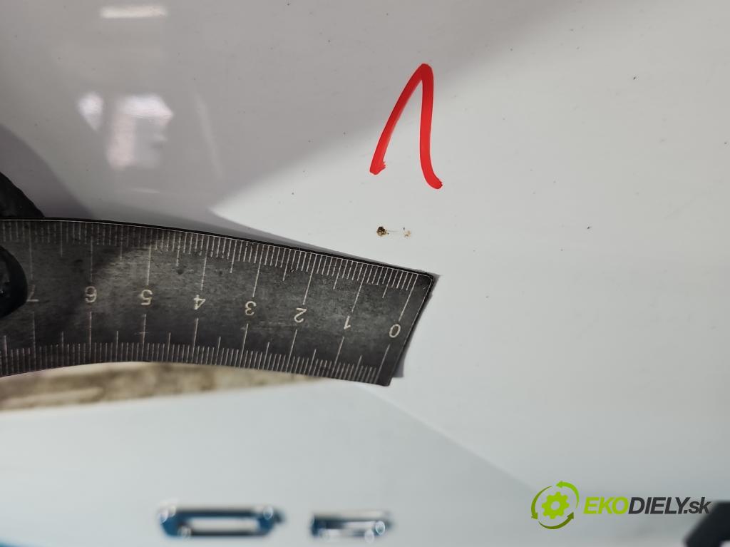 Audi Q5 2008-2016 2.0 tdi 170 hp manual 125 kW 1968 cm3 5- zadní kufrové dveře  (Zadní kapota (kufr))