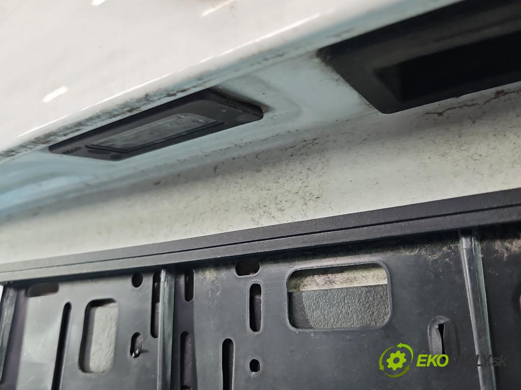 Audi Q5 2008-2016 2.0 tdi 170 hp manual 125 kW 1968 cm3 5- zadní kufrové dveře  (Zadní kapota (kufr))