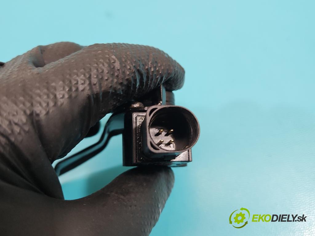 Audi Q5 2008-2016 2.0 tdi 170 HP manual 125 kW 1968 cm3 5- snímač nastavenia xenon 8R0941285G (Snímač)