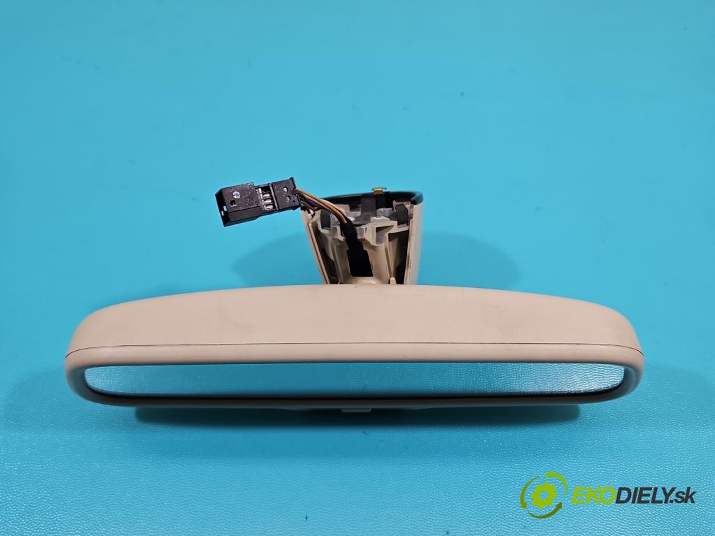 Audi Q5 2008-2016 2.0 tdi 170 HP manual 125 kW 1968 cm3 5- zrkadlo uvnitř: 8R0857511B (Spätné zrkadlo vnútorné)