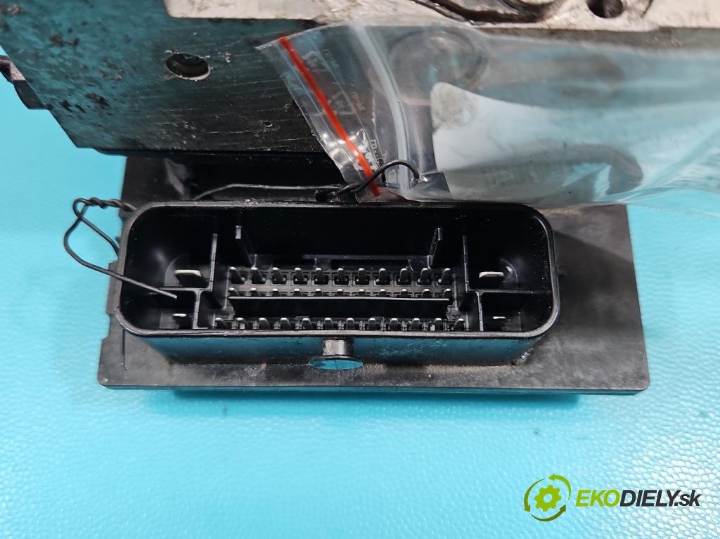 Audi Q5 2008-2016 2.0 tdi 170 HP manual 125 kW 1968 cm3 5- čerpadlo abs 0265236336 (Pumpa ABS)