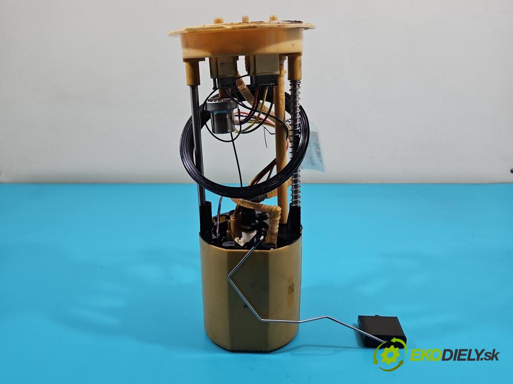 Audi Q5 2008-2016 2.0 tdi 170 HP manual 125 kW 1968 cm3 5- čerpadlo palivo 8R0919050D