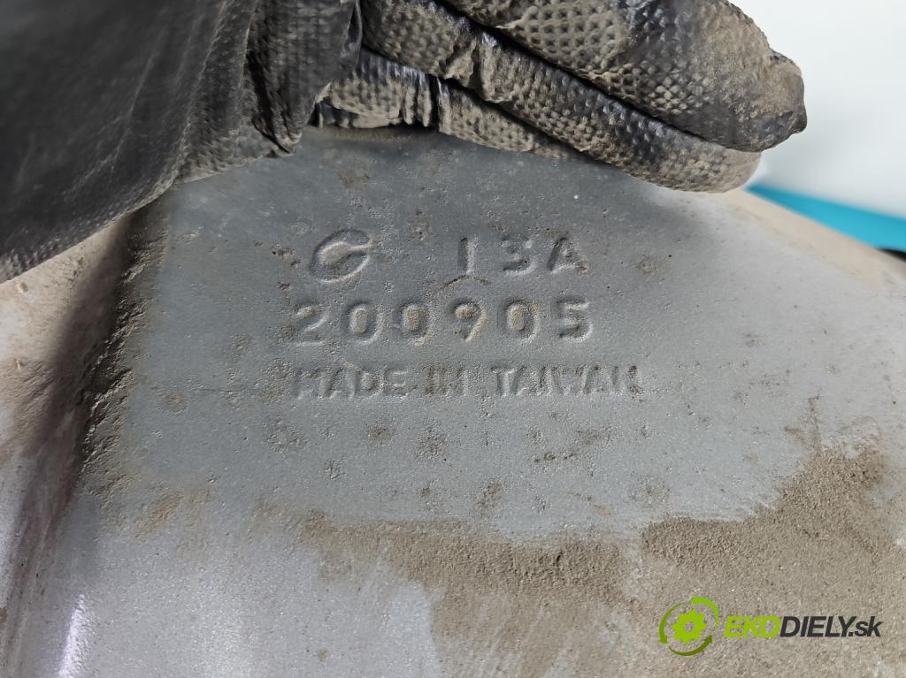 Toyota Avensis I T22 1997-2003 1.6 vvti 110 hp manual 81 kW 1598 cm3 4- Nádrž: paliva  (Palivová nádrž)