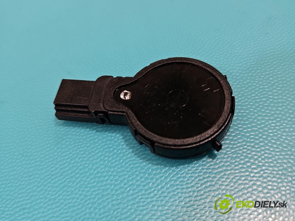 Audi Q5 2008-2016 2.0 tdi 170 HP manual 125 kW 1968 cm3 5- snímač déšť: 8K0955559 (Snímač dažďa)