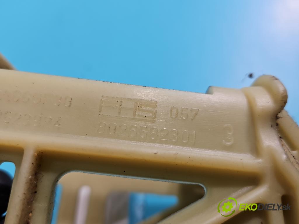 Opel Astra II 1998-2009 1.6 75 HP manual 55 kW 1598 cm3 5- Páka: Změny: stupeň,rýchlosť 90620924 (Rýchlostná páka (kulisa))