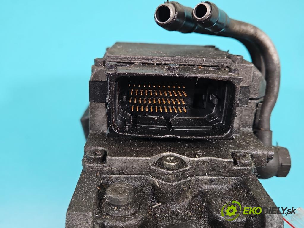 Opel Vectra C 2002-2008 2.0 dti 101 HP manual 74 kW 1995 cm3 4- čerpadlo vstrekovacia 0470504204 (Vstrekovacie čerpadlo)