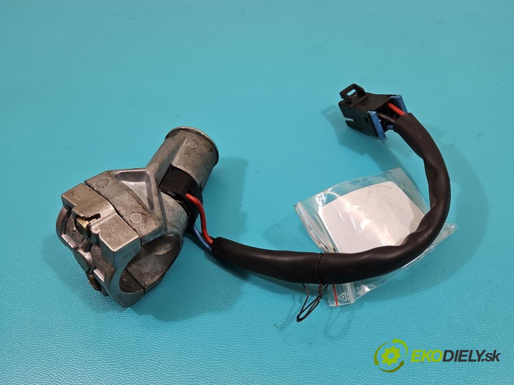 Polonez Caro / Atu 1.6 87 HP manual 64 kW 1598 cm3 5- Spínačka (Spínacia skrinka)