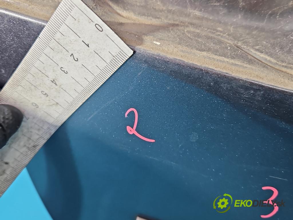 Toyota Avensis III T27 2009-2018 2.0 D4D 126 hp manual 93 kW 1998 cm3 5- zadní kufrové dveře  (Zadní kapota (kufr))