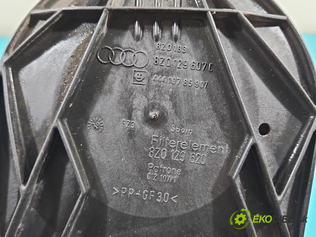 Audi A2 1.4 16V 75 HP manual 55 kW 1390 cm3 5- obal filtra vzduchu 8Z0129607C (Obal vzduchového filtra)