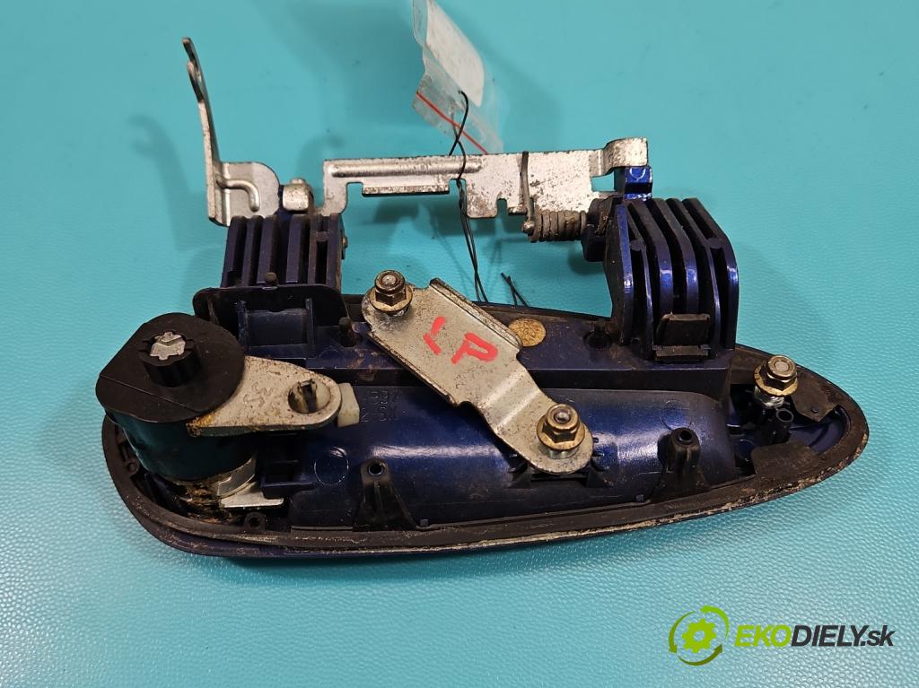 Fiat Punto Grande 1.3 JTD 69KM manual 51 kW 1300 cm3 3- rukoväť predné ľavé mimo:  (Kľučka dverí vonkajšia predná ľavá)