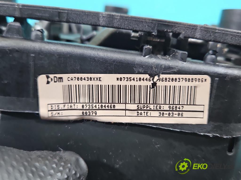 Fiat Punto Grande 1.3 JTD 69KM manual 51 kW 1300 cm3 3- volant 07354104460 (Volant)