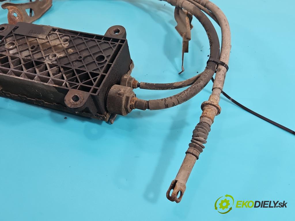 Toyota Avensis III T27 2009-2018 2.0 D4D 126 HP manual 93 kW 1998 cm3 5- Brzda manuál: elektrický: 46300-05010 (Ručná brzda)