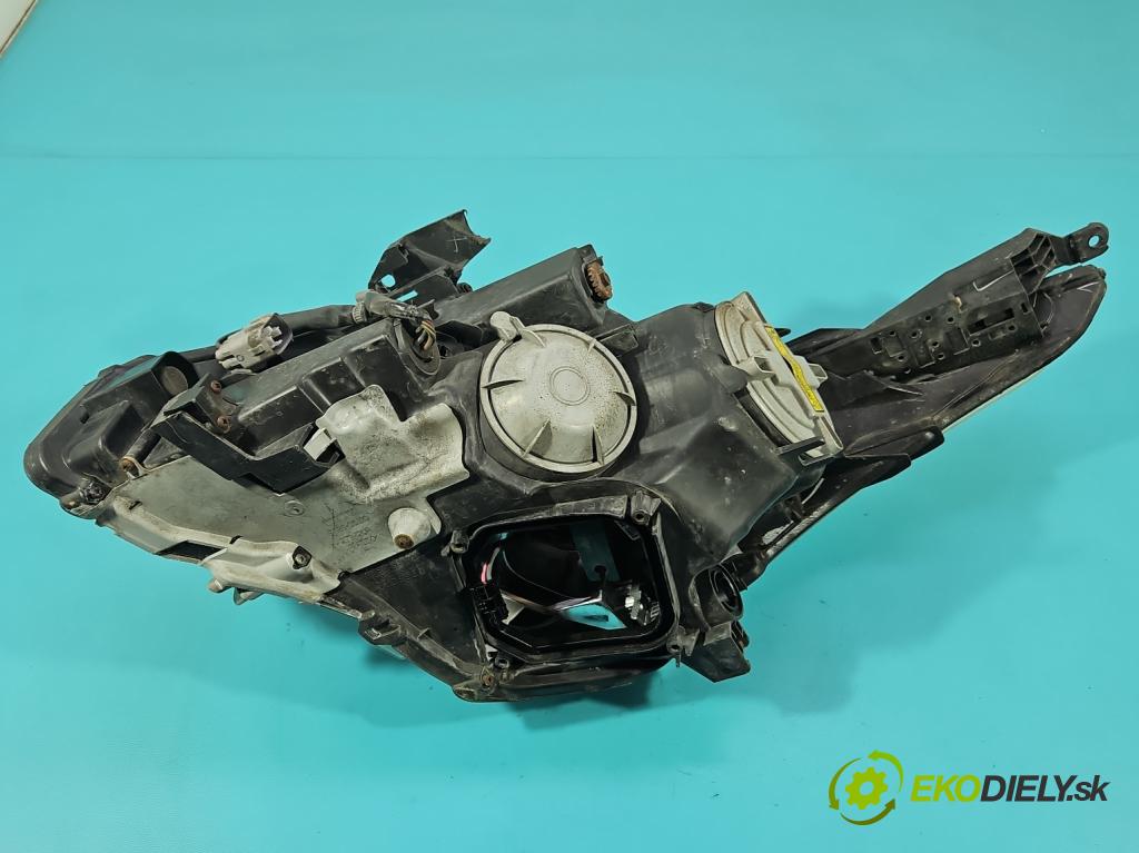 Toyota Avensis III T27 2009-2018 2.0 D4D 126 HP manual 93 kW 1998 cm3 5- Reflektor: pravý H279HR-AE (Svetlo predné pravé)