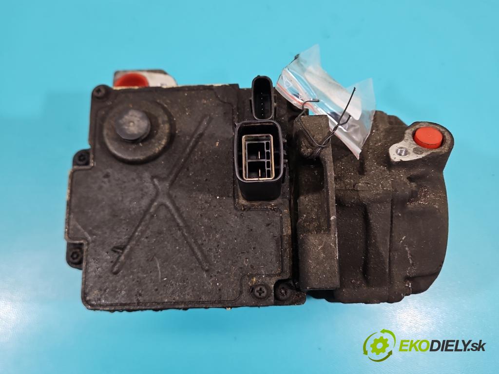 Lexus RX II 2003-2008 3.3 v6 211KM automatic 155 kW 3331 cm3 5- Kompresor: klimatizácie 042000-0230 (Kompresor klimatizácie)