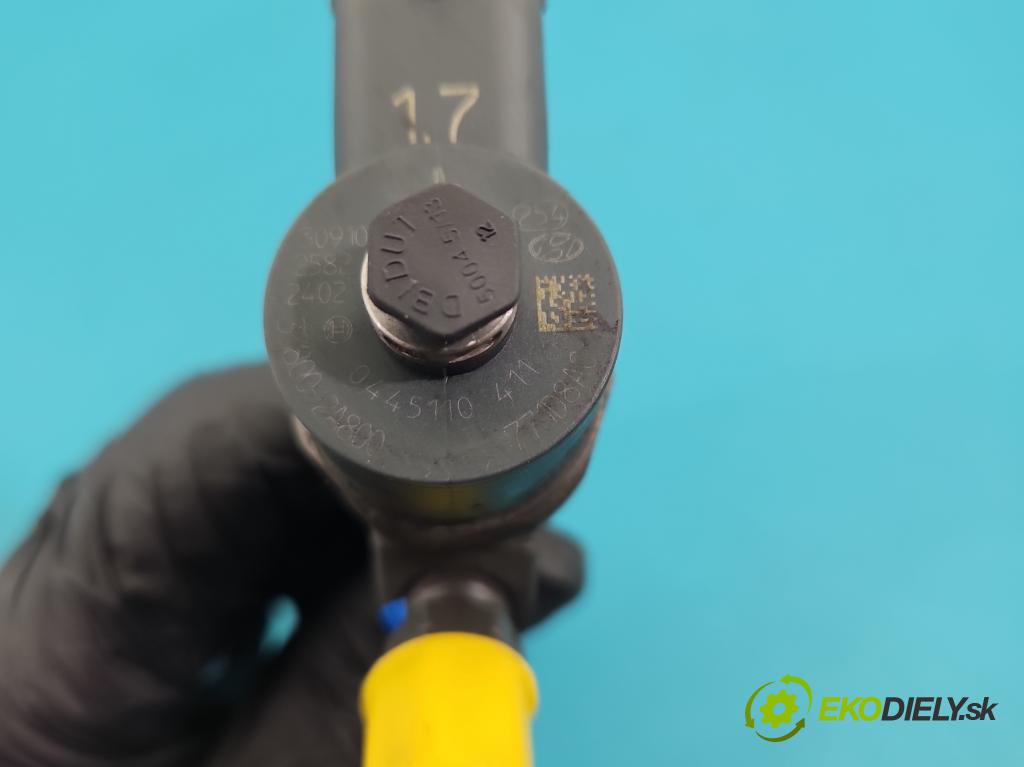 Hyundai I40 1.7 crdi 116 HP manual 85 kW 1685 cm3 5- vstrek 0445110411 (Vstrekovač paliva)