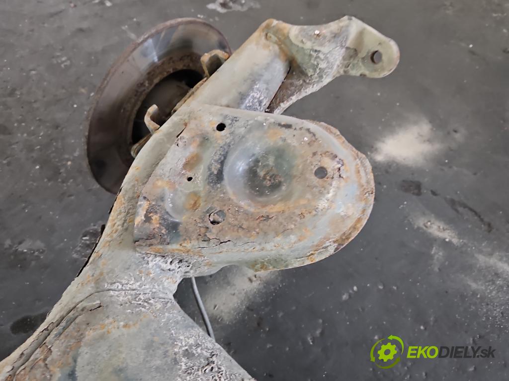 Renault Scenic III 2009-2016 1.6 dci 131 hp manual 96 kW 1598 cm3 5- zadní výztuha  (Zadní výztuha)