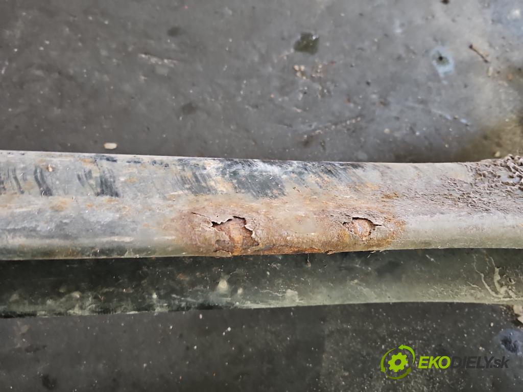 Renault Scenic III 2009-2016 1.6 dci 131 hp manual 96 kW 1598 cm3 5- zadní výztuha  (Zadní výztuha)