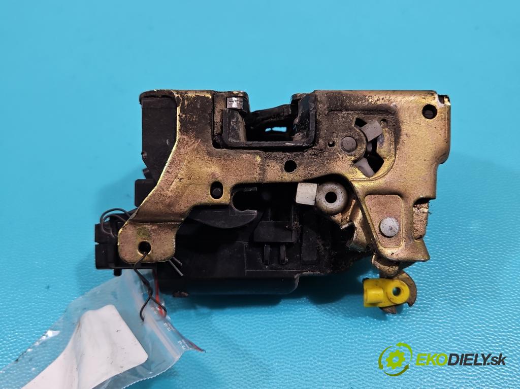 Renault Master II 1998-2010 2.5 dci 99 hp manual 73 kW 2463 cm3 5- zámek přední levý