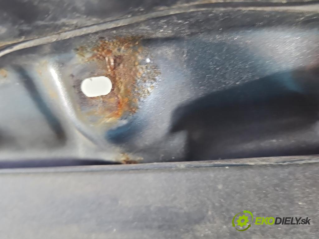 Hyundai I40 1.7 crdi 116 hp manual 85 kW 1685 cm3 5- zadní kufrové dveře  (Zadní kapota (kufr))