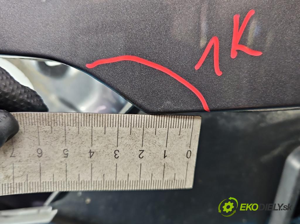 Hyundai I40 1.7 crdi 116 hp manual 85 kW 1685 cm3 5- zadní kufrové dveře  (Zadní kapota (kufr))