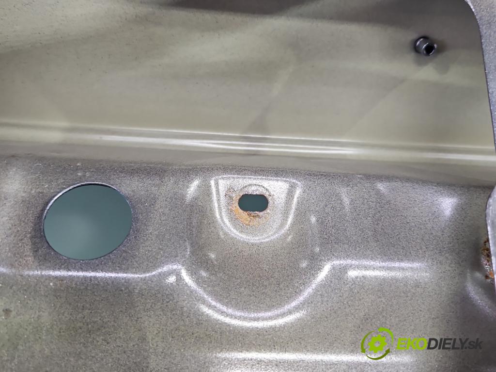 Hyundai I40 1.7 crdi 116 hp manual 85 kW 1685 cm3 5- zadní kufrové dveře  (Zadní kapota (kufr))