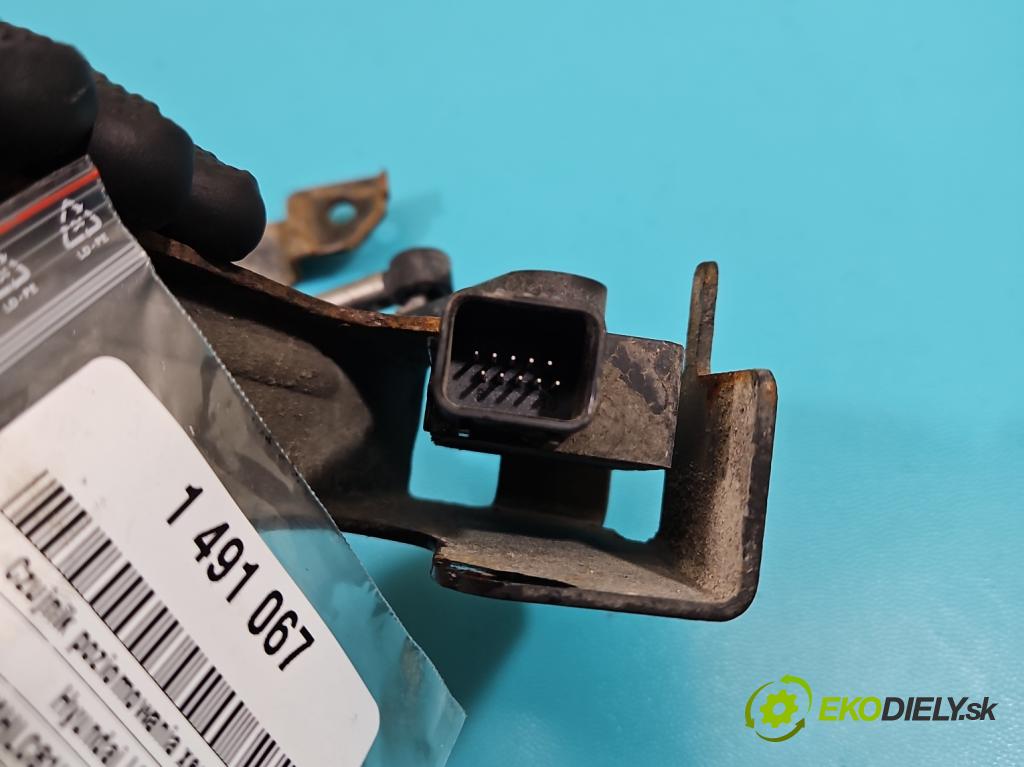 Hyundai I40 1.7 crdi 116 HP manual 85 kW 1685 cm3 5- snímač nastavenia xenon 92190-3Z500 (Snímač)