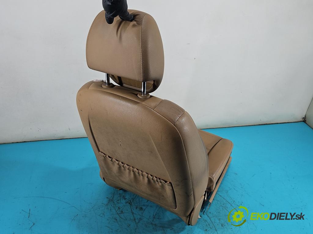 Porsche Cayenne I 2002-2010 3.2 V6 250 HP automatic 184 kW 3189 cm3 5- Sedačka ľavý  (Sedadlo)