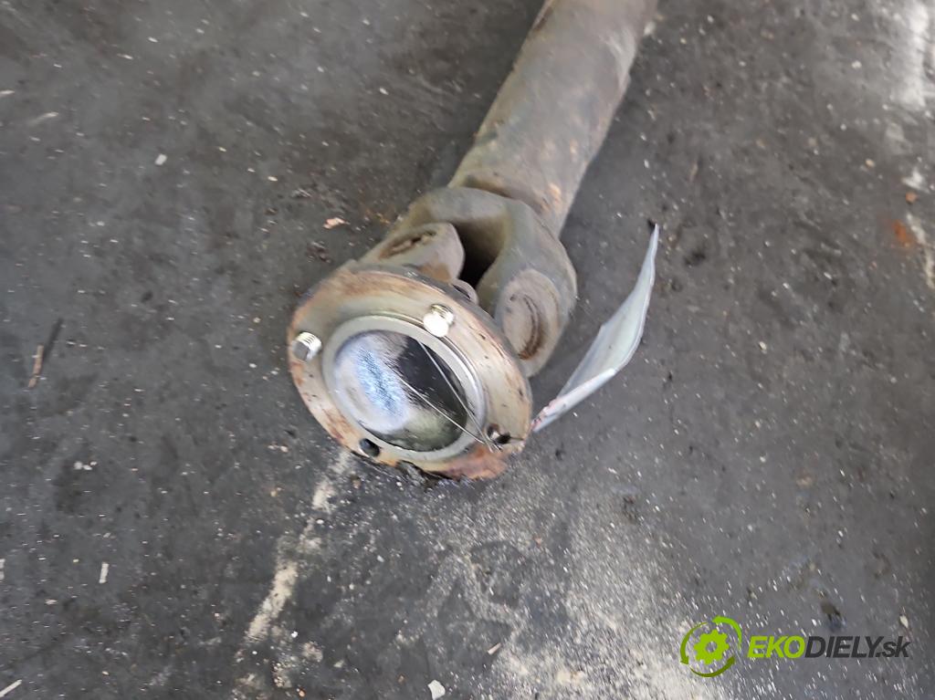 Polonez Caro / Atu 1.6 87 HP manual 64 kW 1598 cm3 5- Hřídel: zadné  (Kardaňový hriadeľ)