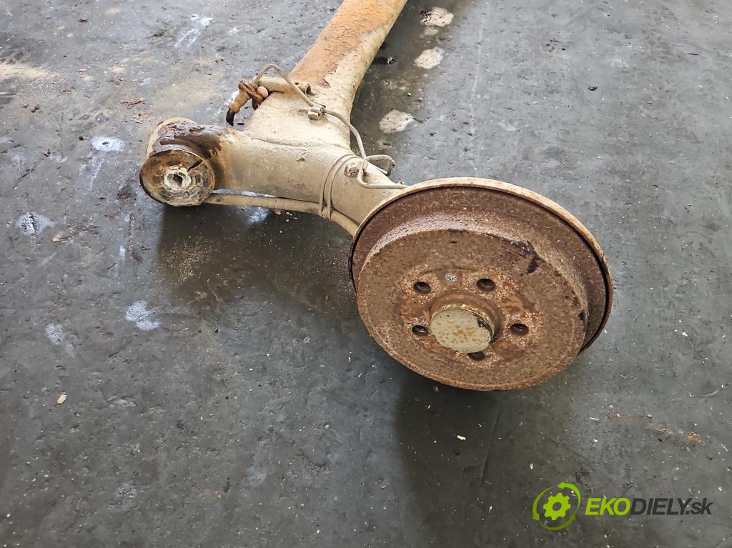 Seat Cordoba II 6L 2002-2008 1.4 16v 75 hp manual 55 kW 1390 cm3 4- zadní výztuha  (Zadní výztuha)