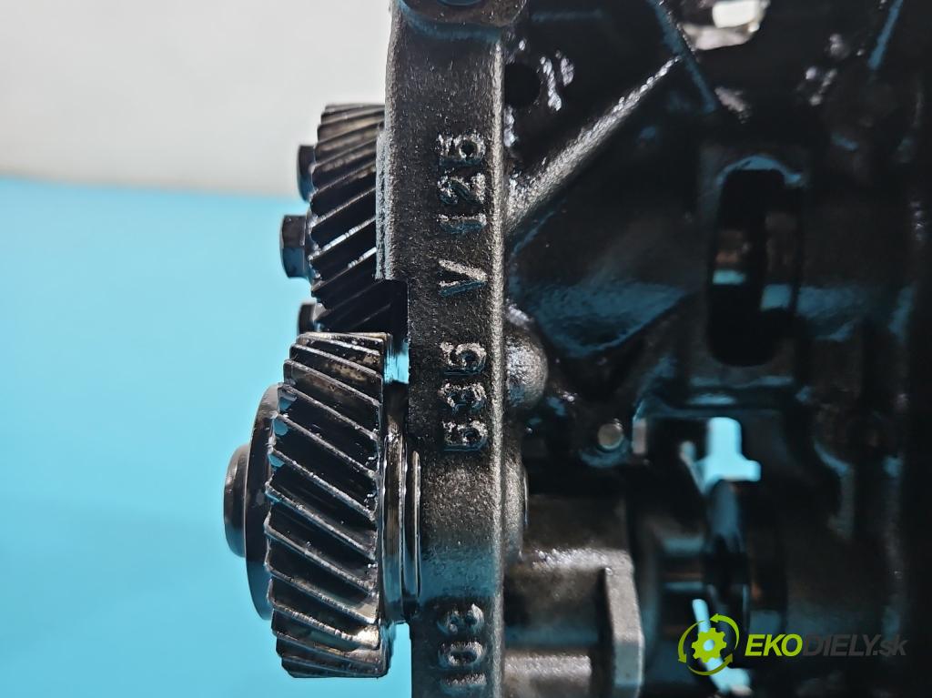 Audi Q5 2008-2016 2.0 tdi 170 HP manual 125 kW 1968 cm3 5- čerpadlo oleja: 03L103537 (Olejová pumpa)