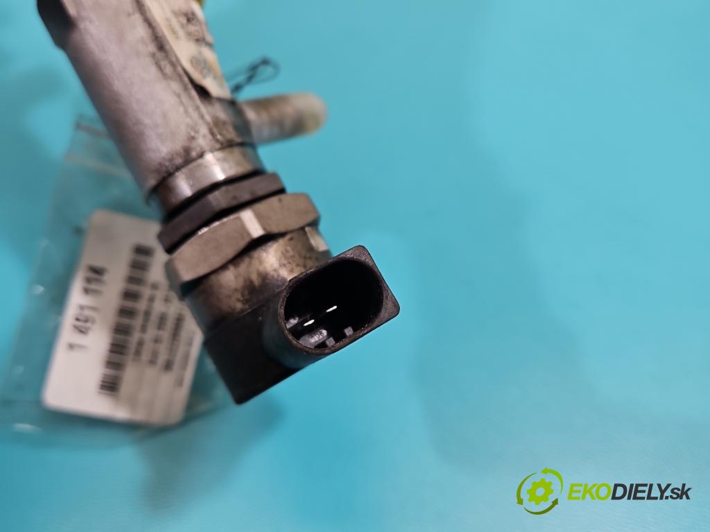 Audi Q5 2008-2016 2.0 tdi 170 HP manual 125 kW 1968 cm3 5- lišta vstrekovacia 03L130089Q (Vstrekovacia lišta)