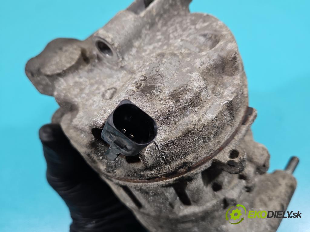 Audi Q5 2008-2016 2.0 tdi 170 HP manual 125 kW 1968 cm3 5- Kompresor: klimatizácie 8K0260805L (Kompresor klimatizácie)