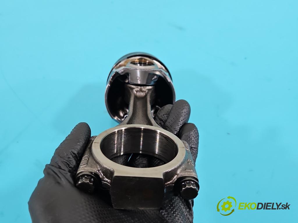 Audi Q5 2008-2016 2.0 tdi 170 HP manual 125 kW 1968 cm3 5- piest  (Piest)