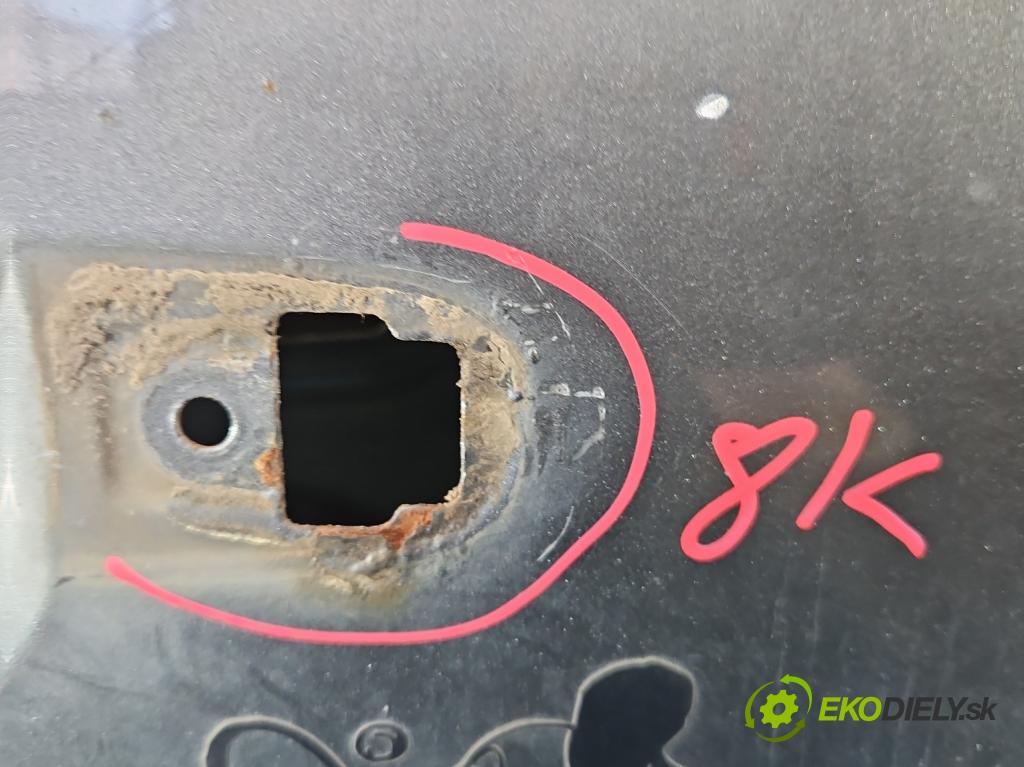 Honda CR-V II 2001-2006 2.2 i-CTDi 140 hp manual 103 kW 2204 cm3 5- zadní kufrové dveře  (Zadní kapota (kufr))