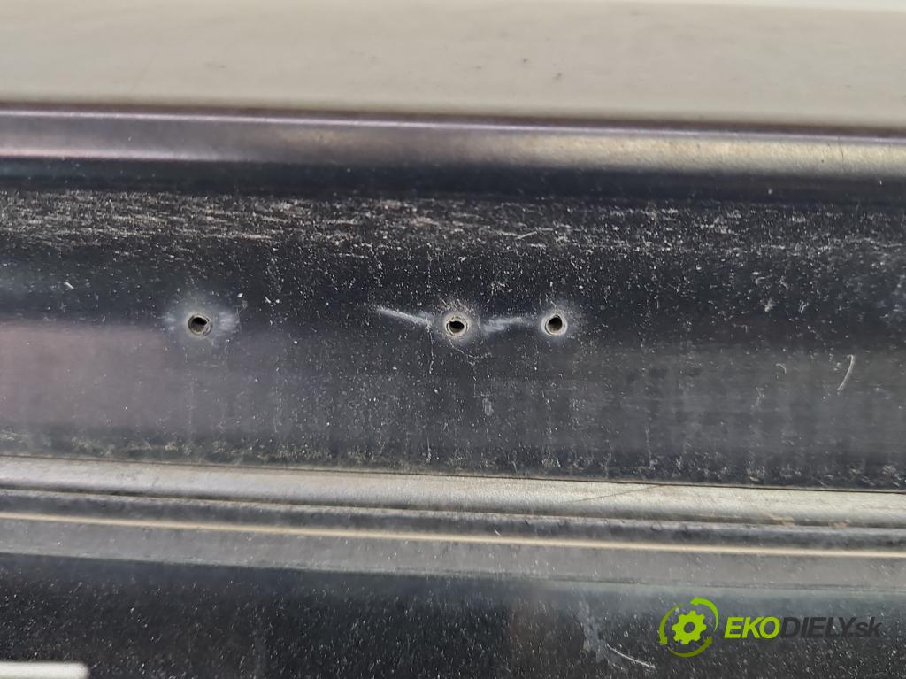 Honda CR-V II 2001-2006 2.2 i-CTDi 140 hp manual 103 kW 2204 cm3 5- zadní kufrové dveře  (Zadní kapota (kufr))