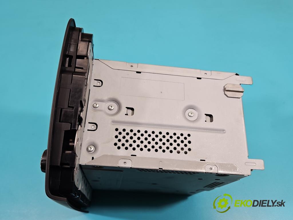 Skoda Rapid 2012-2019 1.6 tdi 90 HP manual 66 kW 1598 cm3 5- Radio originál 5J0035161E