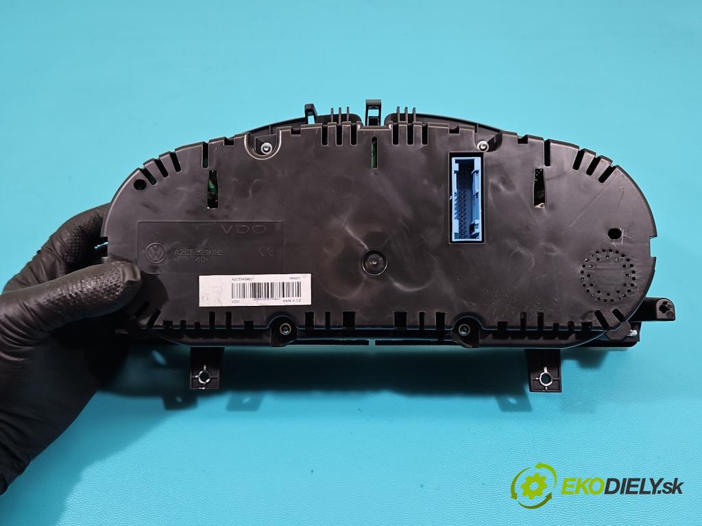 Vw Passat B7 2010-2014 2.0 tdi 140 HP automatic 103 kW 1968 cm3 5- prístrojovka/ budíky 3AA920880C (Prístrojová doska)