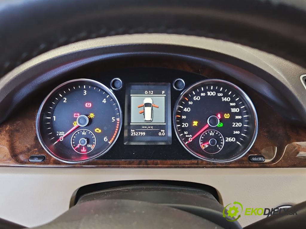 Vw Passat B7 2010-2014 2.0 tdi 140 HP automatic 103 kW 1968 cm3 5- prístrojovka/ budíky 3AA920880C (Prístrojová doska)