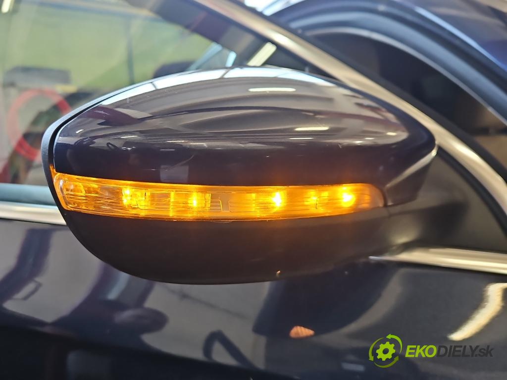 Vw Passat B7 2010-2014 2.0 tdi 140 hp automatic 103 kW 1968 cm3 5- zpětné zrcátko pravé  (Klika dveří ostatní)