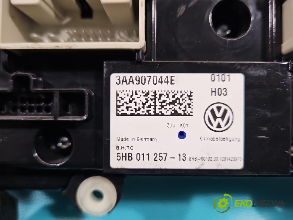 Vw Passat B7 2010-2014 2.0 tdi 140 HP automatic 103 kW 1968 cm3 5- panel kúrenia 3AA907044E