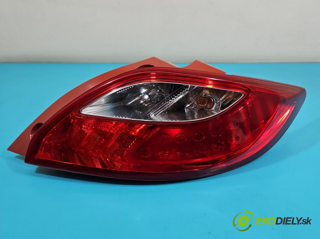 Mazda 2 II 2007-2014 1.3 16V 75 hp manual 55 kW 1349 cm3 5- světlo zadní pravé  (Klika dveří ostatní)