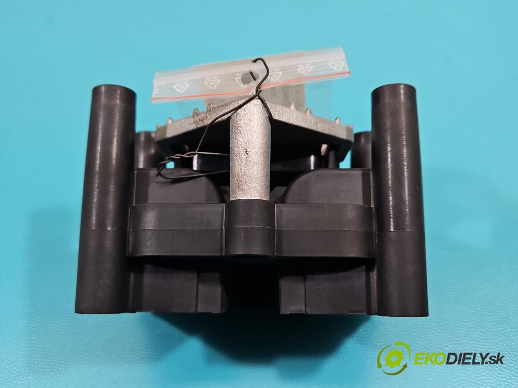 Audi A2 1.4 16V 75 HP manual 55 kW 1390 cm3 5- cievka zapaľovacia  (Zapaľovacia cievka)