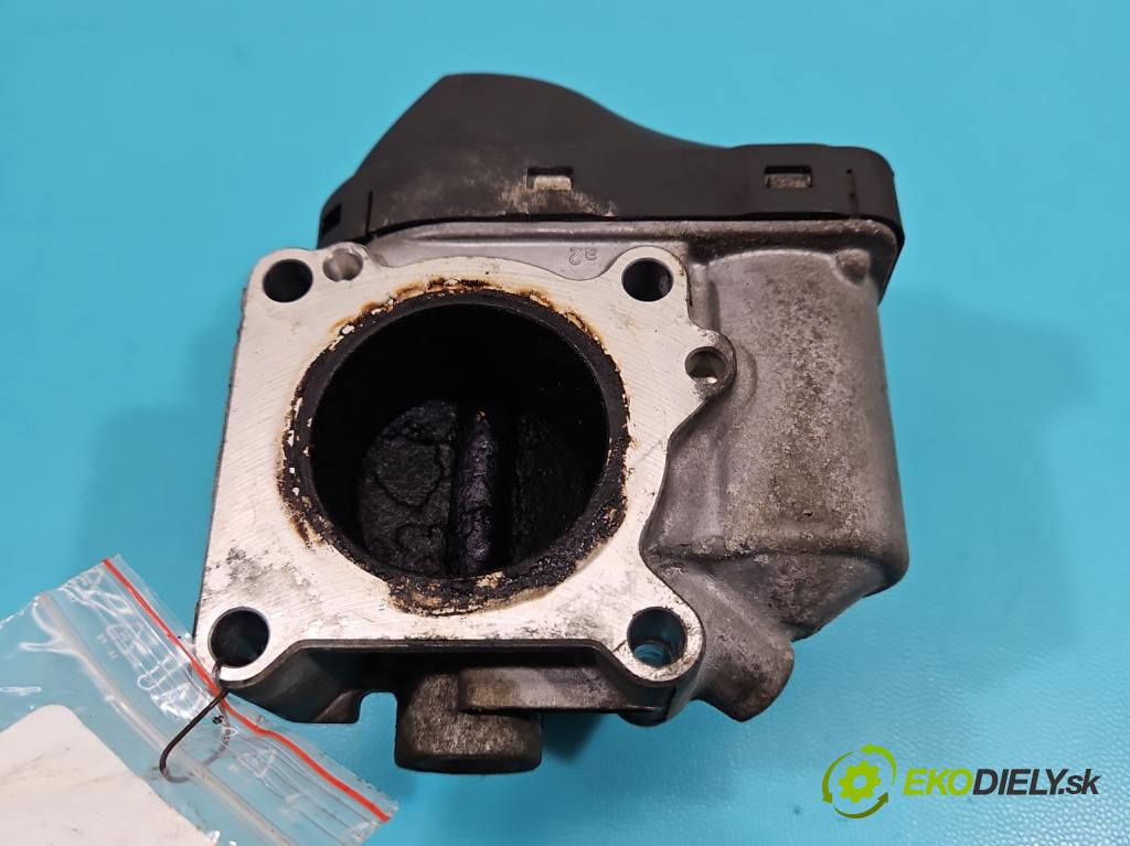 Audi A2 1.4 16V 75 HP manual 55 kW 1390 cm3 5- klapka 036133062B (Škrtiaca klapka)