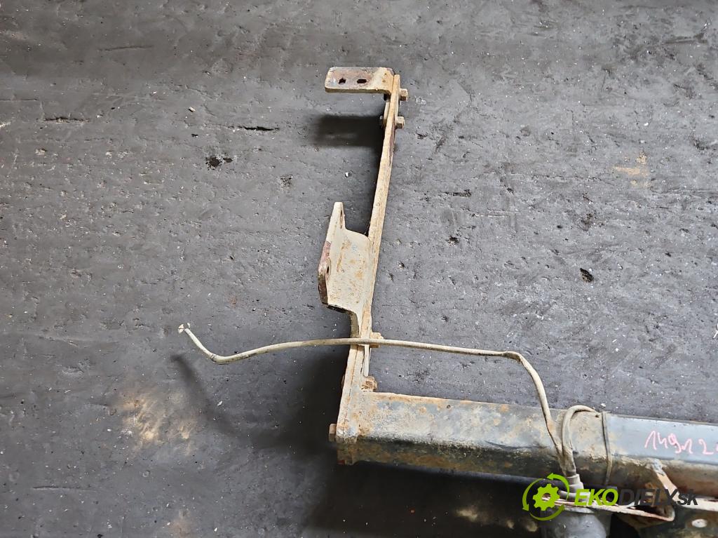 Renault Master II 1998-2010 2.5 dci 99 hp manual 73 kW 2463 cm3 5- oko tažné  (Tažné zařízení)