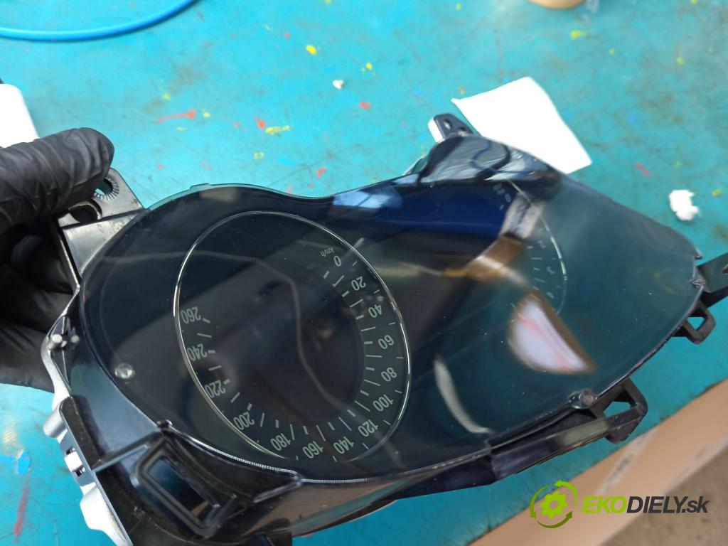 Ford S-max II 2015-2023 2.0 tdci 150 HP automatic 110 kW 1995 cm3 5- prístrojovka/ budíky A13758836 (Prístrojová doska)