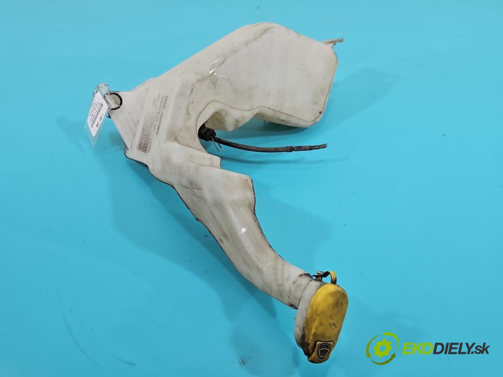 Renault Master II 1998-2010 2.5 dci 99 hp manual 73 kW 2463 cm3 5- nádržka tekutina: ostřikovačů 8200146985A
