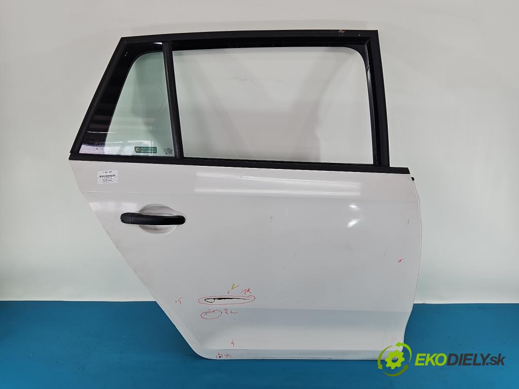 Skoda Rapid 2012-2019 1.6 tdi 90 hp manual 66 kW 1598 cm3 5- dveře zadní pravé  (Klika dveří ostatní)