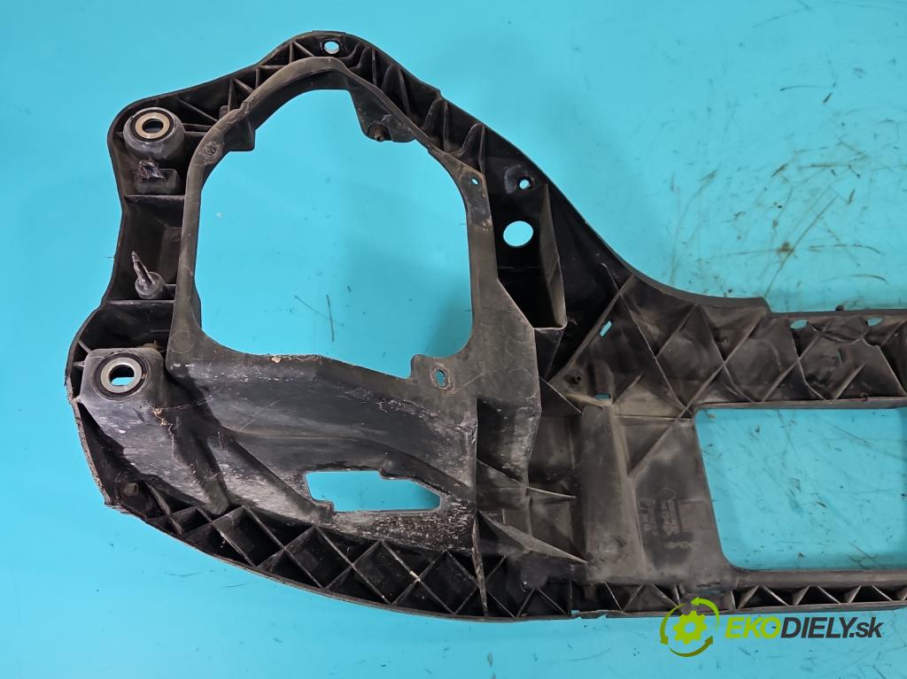 Renault Master II 1998-2010 2.5 dci 99 hp manual 73 kW 2463 cm3 5- stěna přední 8200187234 (Přední výztuha)